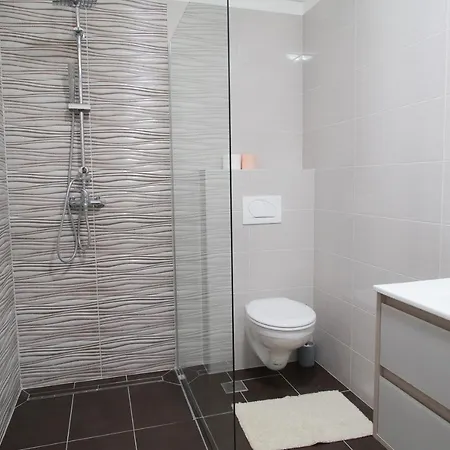 Apartmán Arena With 3 Bedrooms In The Center Pula