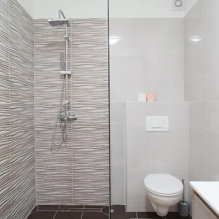 Arena With 3 Bedrooms In The Center Διαμέρισμα *