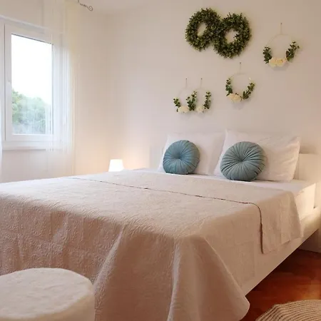 Lejlighed Arena With 3 Bedrooms In The Center