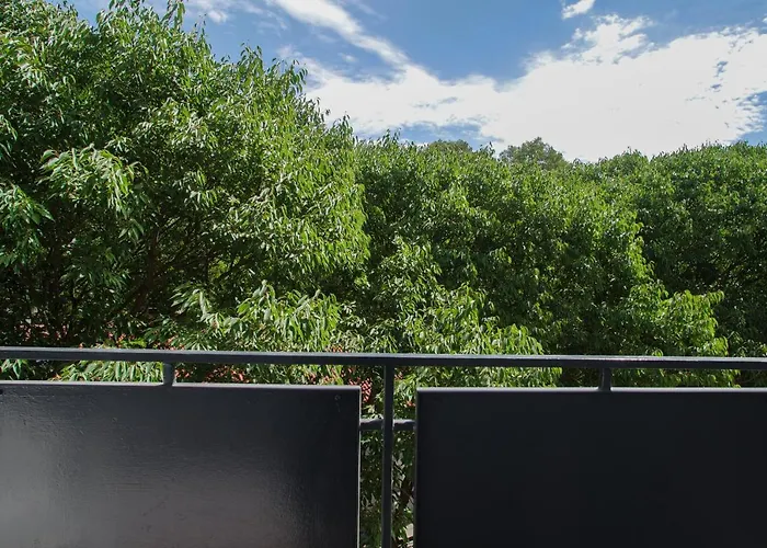 Arena With 3 Bedrooms In The Center Apartman Póla